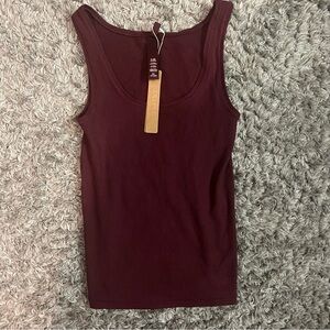 Skims Bordeaux Tank Top